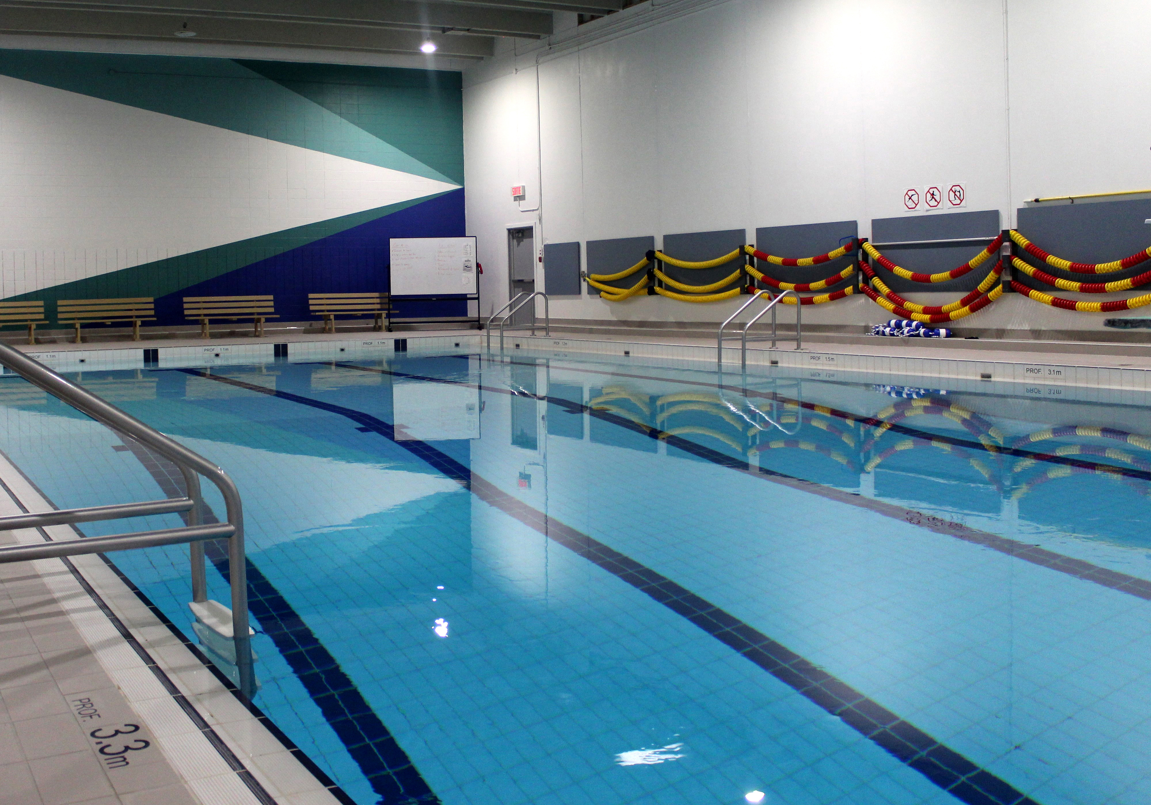 PISCINE Image